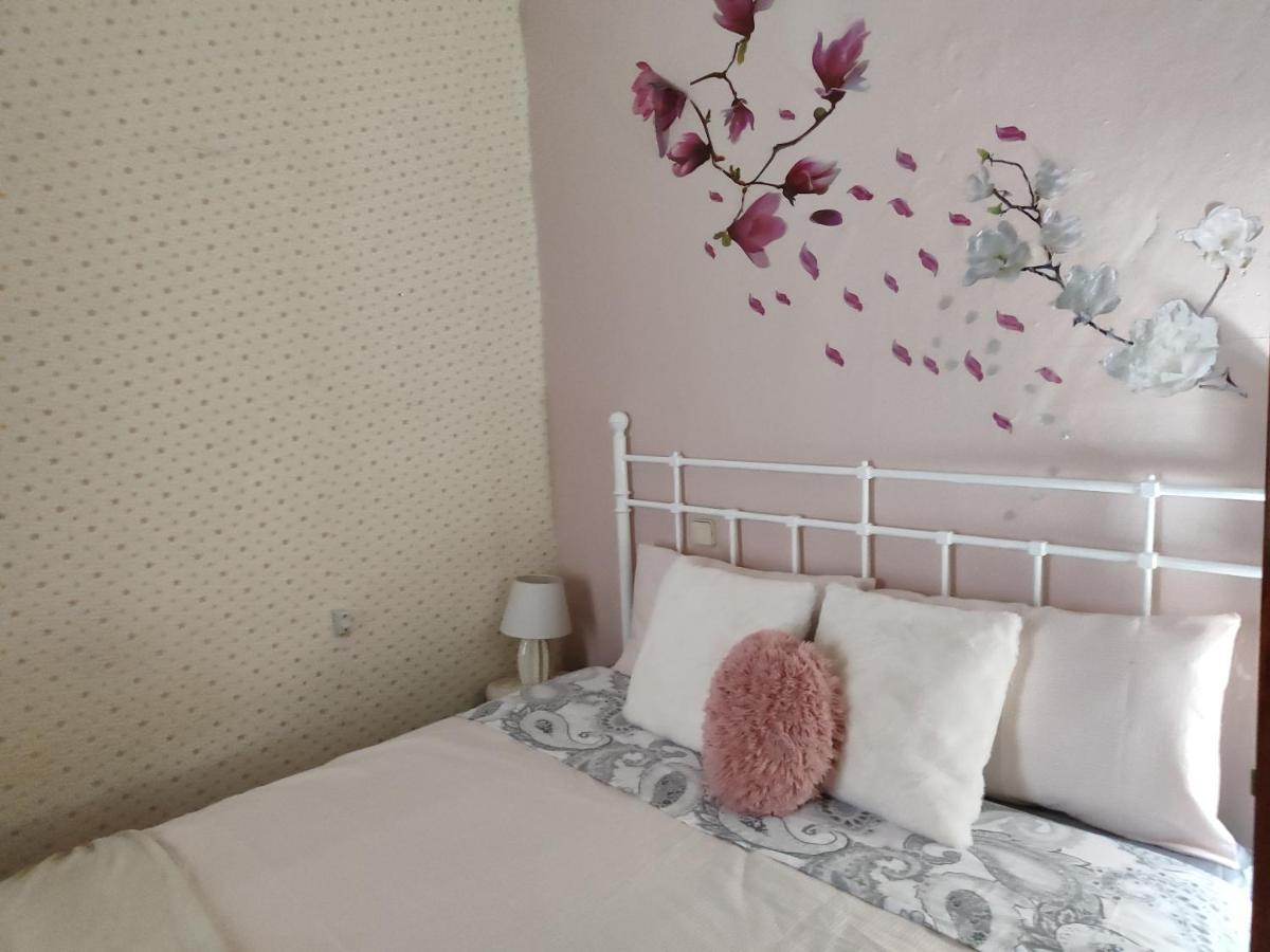 Habitacion Maravillosa En Apartamento Compartido Madrid Centro Ngoại thất bức ảnh